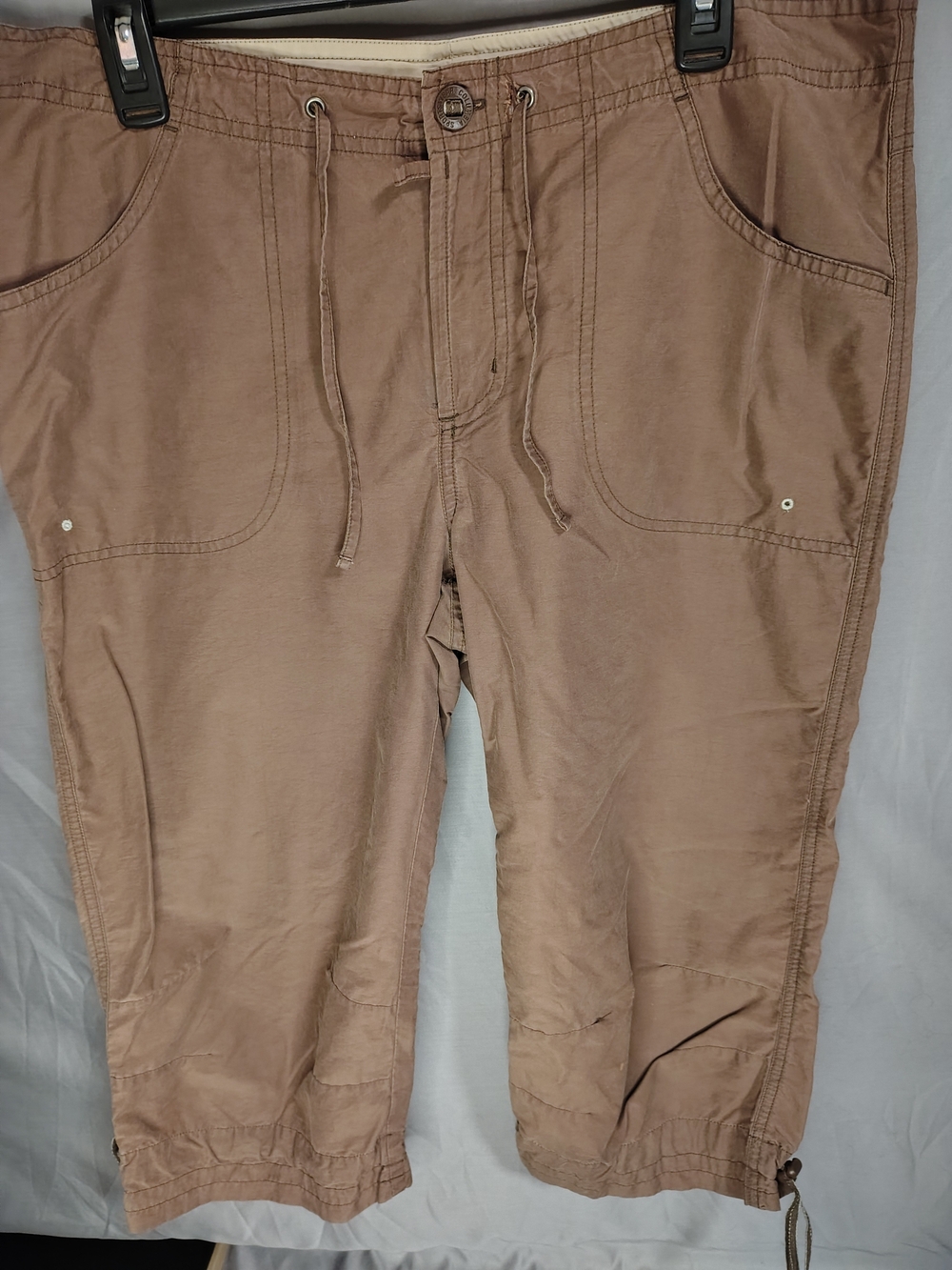 Columbia Women's Lightweight Hiking Capri Pants - Brown, Size Medium